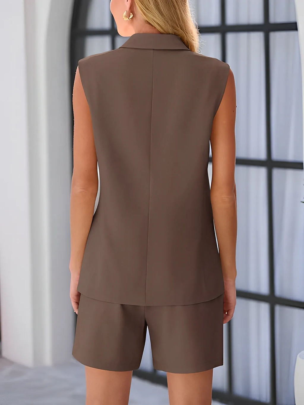 Ayla Set – Sleeveless Blazer & Shorts